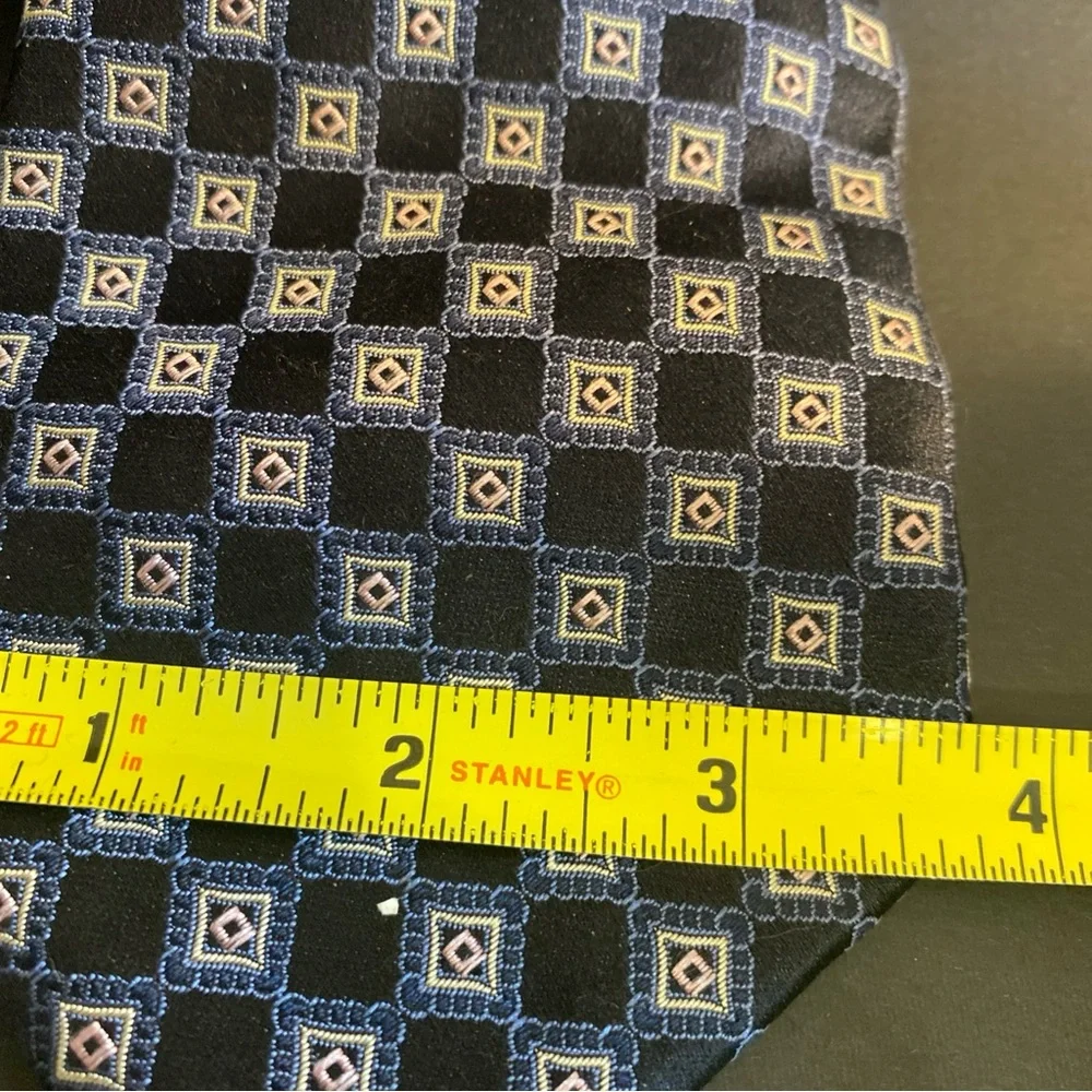 Vintage Boss Hugo‎ Boss classic 100% all silk Retro luxury geometric neck tie
